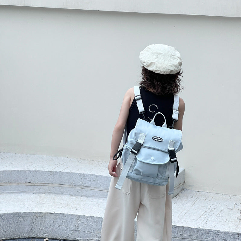 Couleur des enfants légers petite grande capacité sur les sacs à dos pour enfants