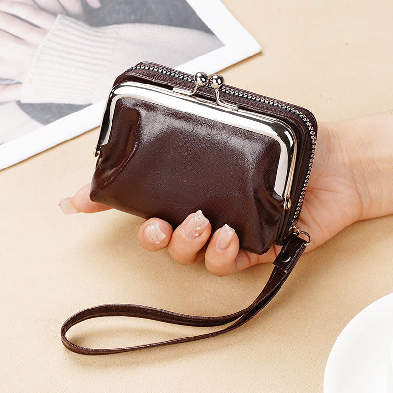 Women's Pretty Change Zipper Clip Clutch Coin Purses