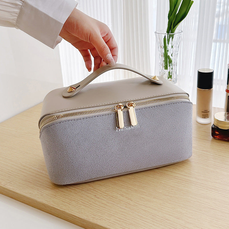 Large Capacity High Quality Portable Cosmetics Cosmetic Bags