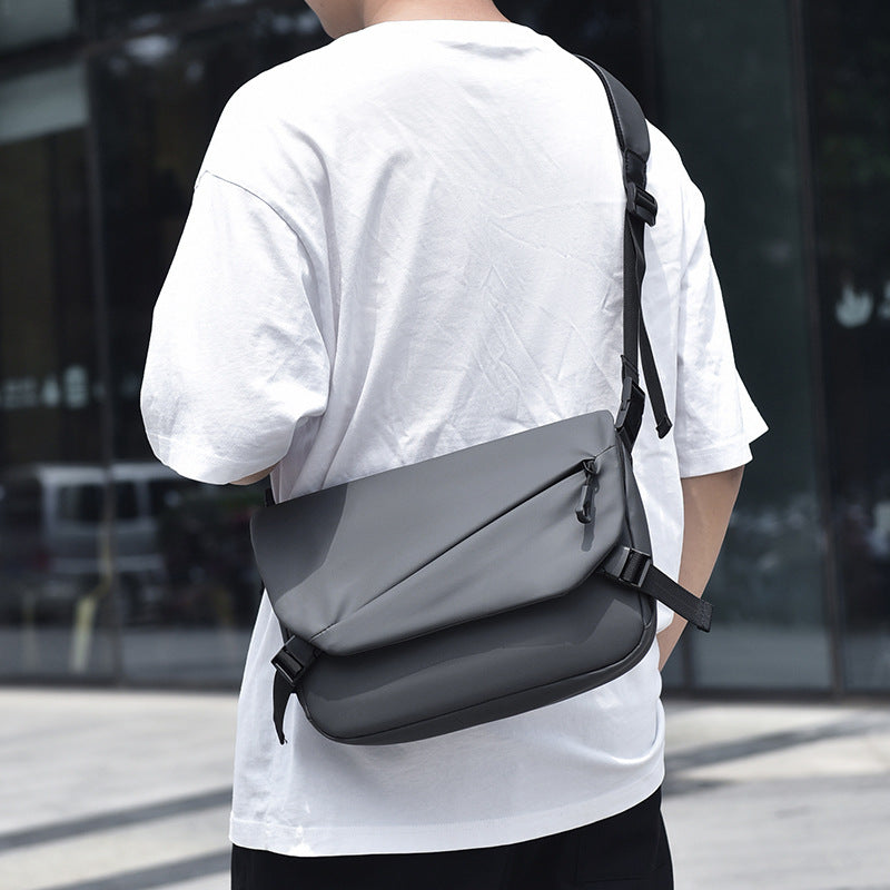 Creative Men's Large Capacity Leisure Fashion Men's Shoulder Bags