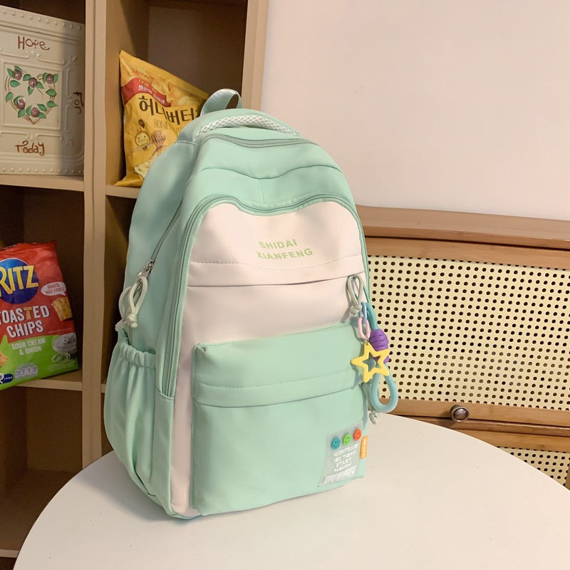 Coréen beaux sacs à dos de couleur primaire du lycée