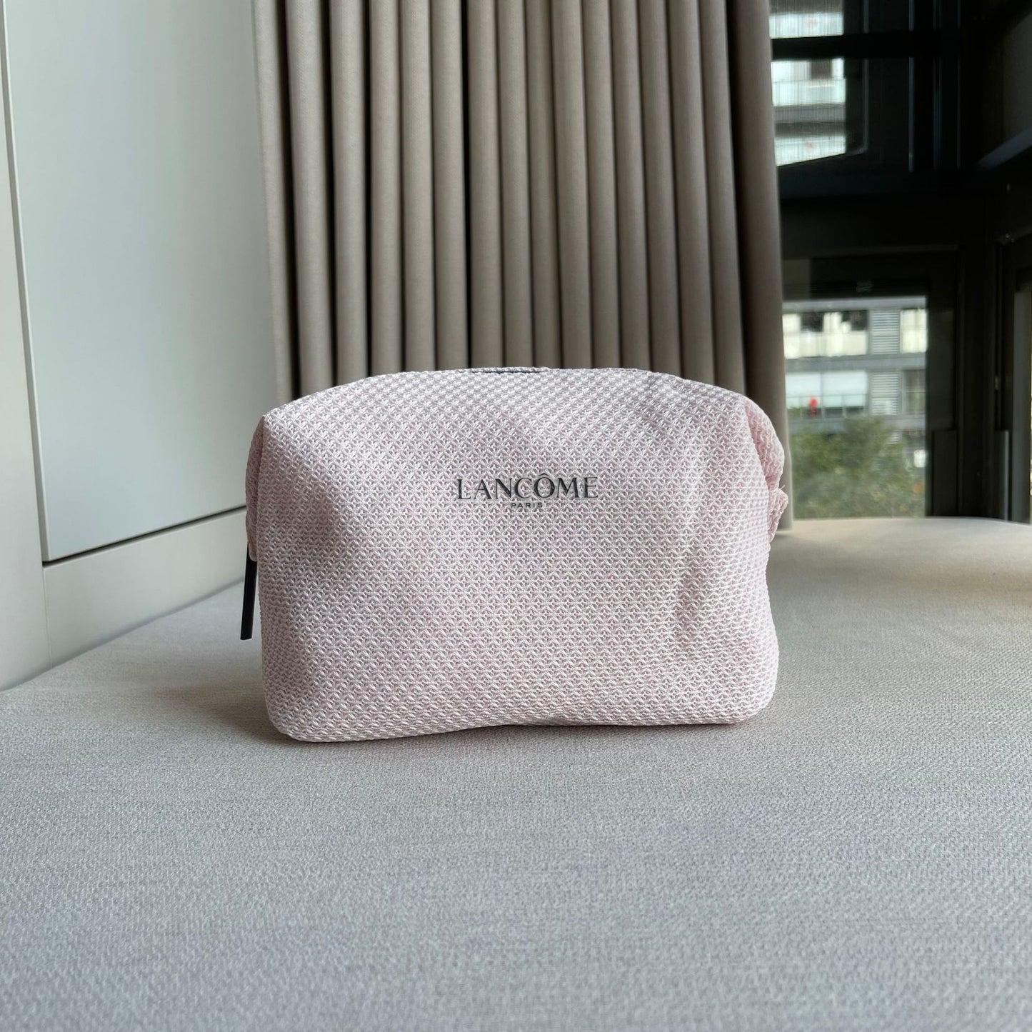 Large Capacity Fashion Simple Storage Organizing Cosmetic Bags