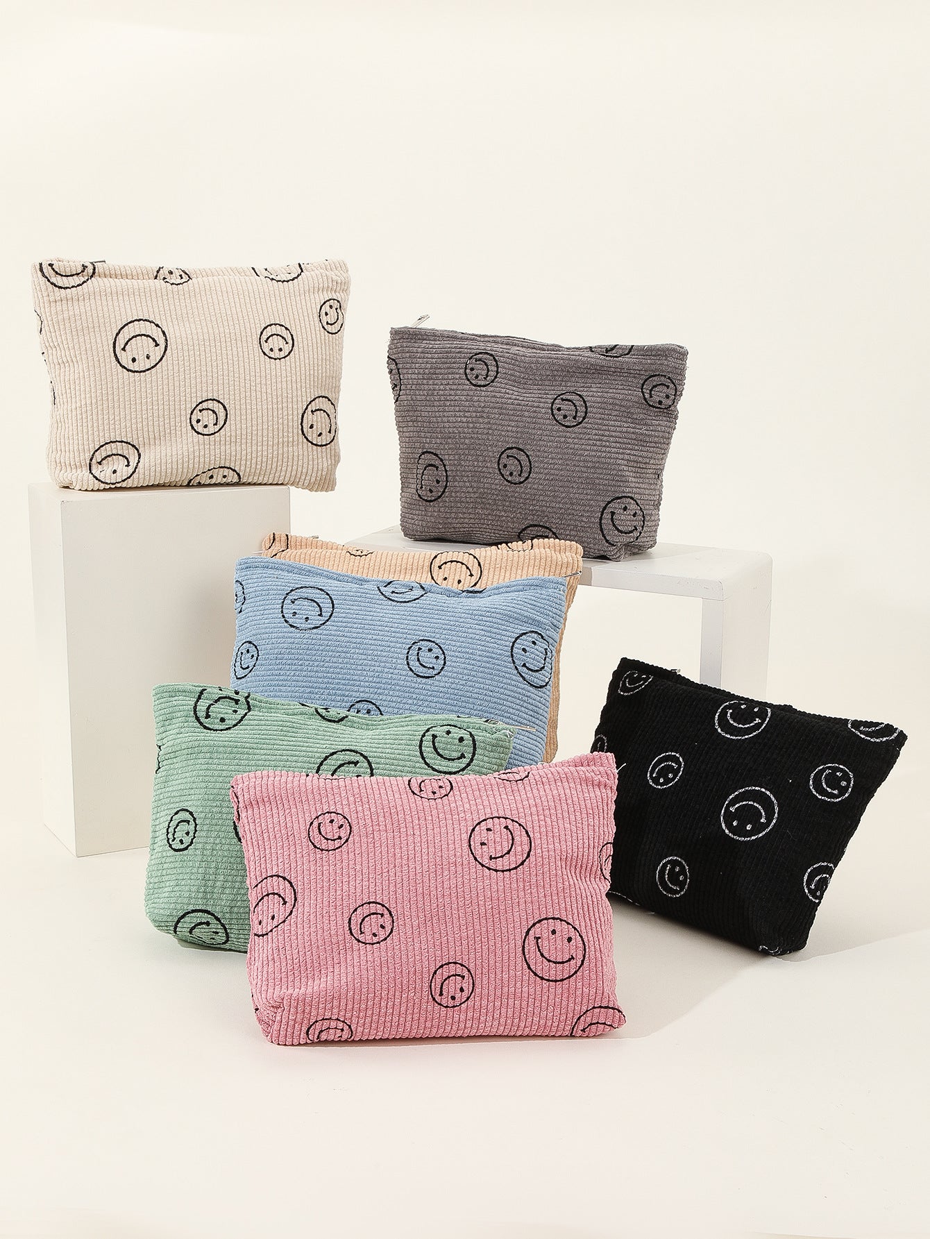 Large Capacity Storage Toiletry College Style Cosmetic Bags