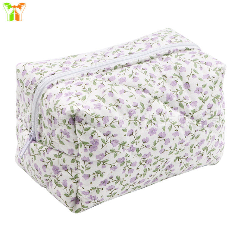 Flowers Daisies Quilted Cotton Cosmetics Buggy Cosmetic Bags