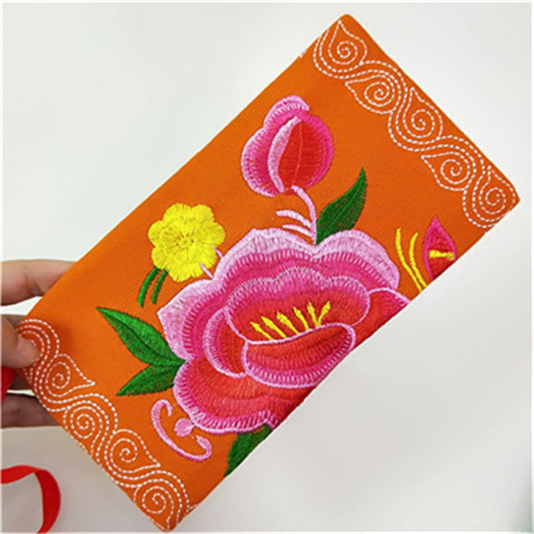 Women's Yunnan National Style Embroidered Soft Mobile Ladies Wallets