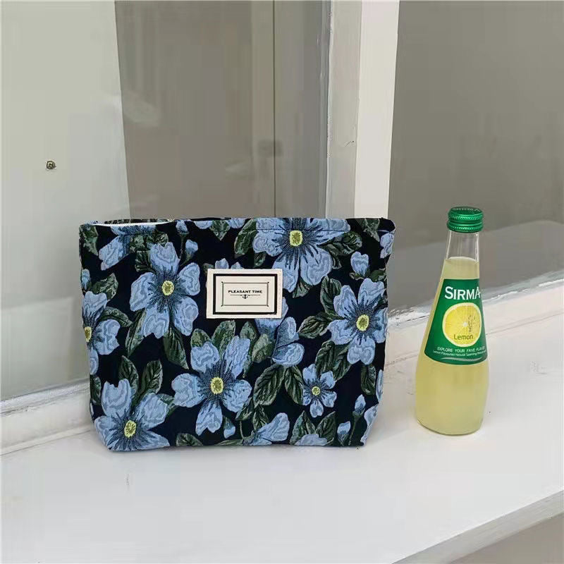 Large Capacity Portable Fresh Small Floral Cosmetic Bags