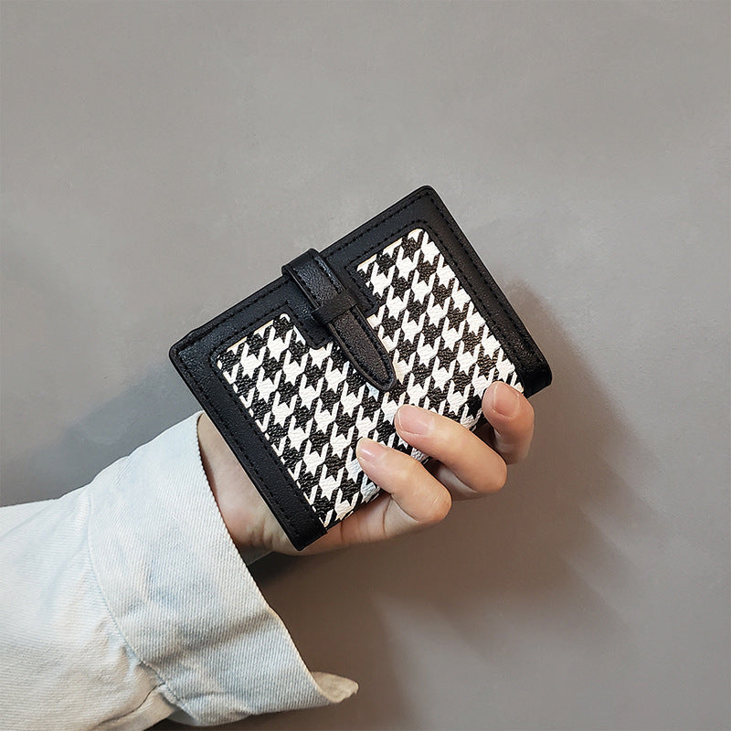 Portefeuilles pour femmes à carreaux d'échiquier noir blanc à fermeture éclair courte pour dames